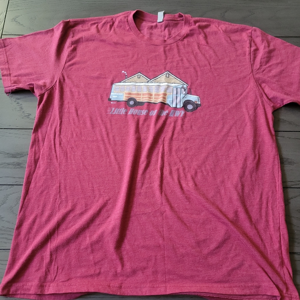 Camper Bus Van Shirt xxl Little house on the hwy Rv Graphic Tee tv trailer